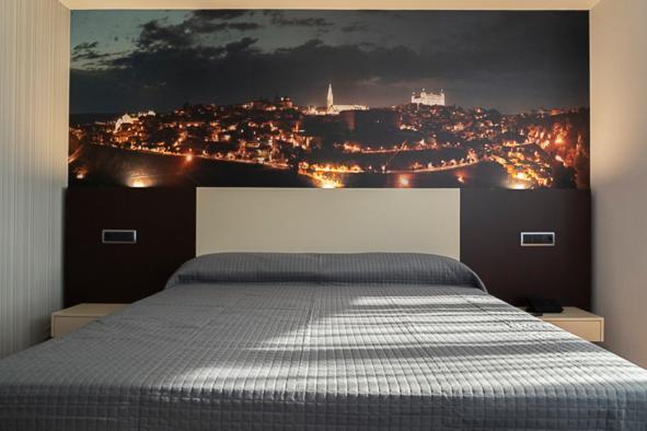 Hotel-Asador Montes Oretanos Pulgar Bagian luar foto